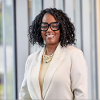 Angela Rudolph Little empowers girls and parents through volunteerism ...